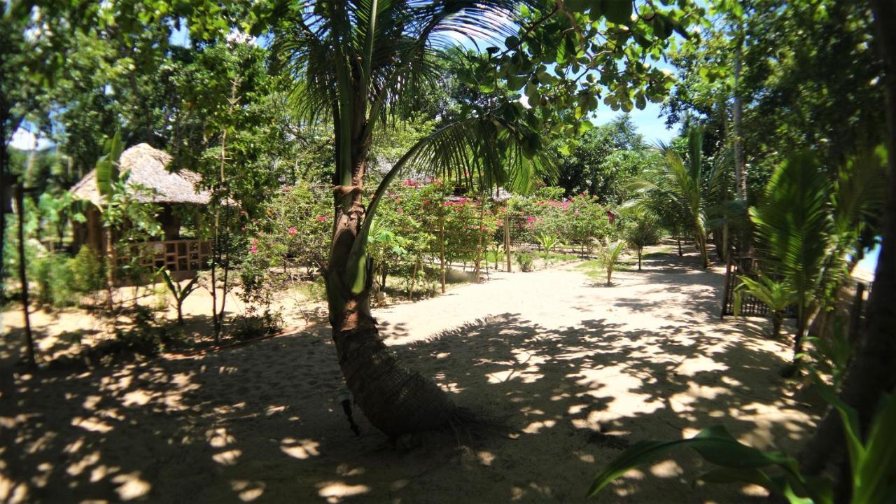 Casa Felicidad Hotel El Nido Bagian luar foto